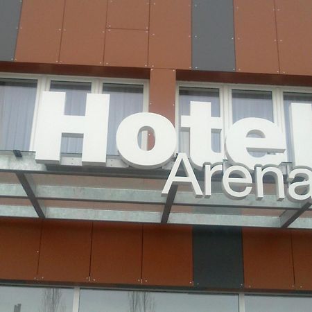 Hotel Arena شوموتوف المظهر الخارجي الصورة